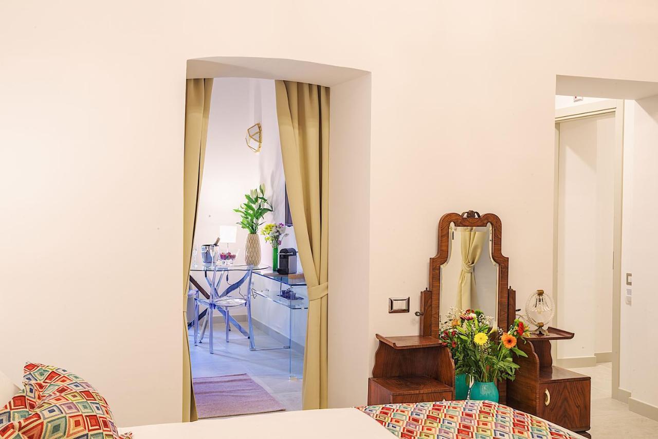 Waterfront Suites Cagliari Buitenkant foto