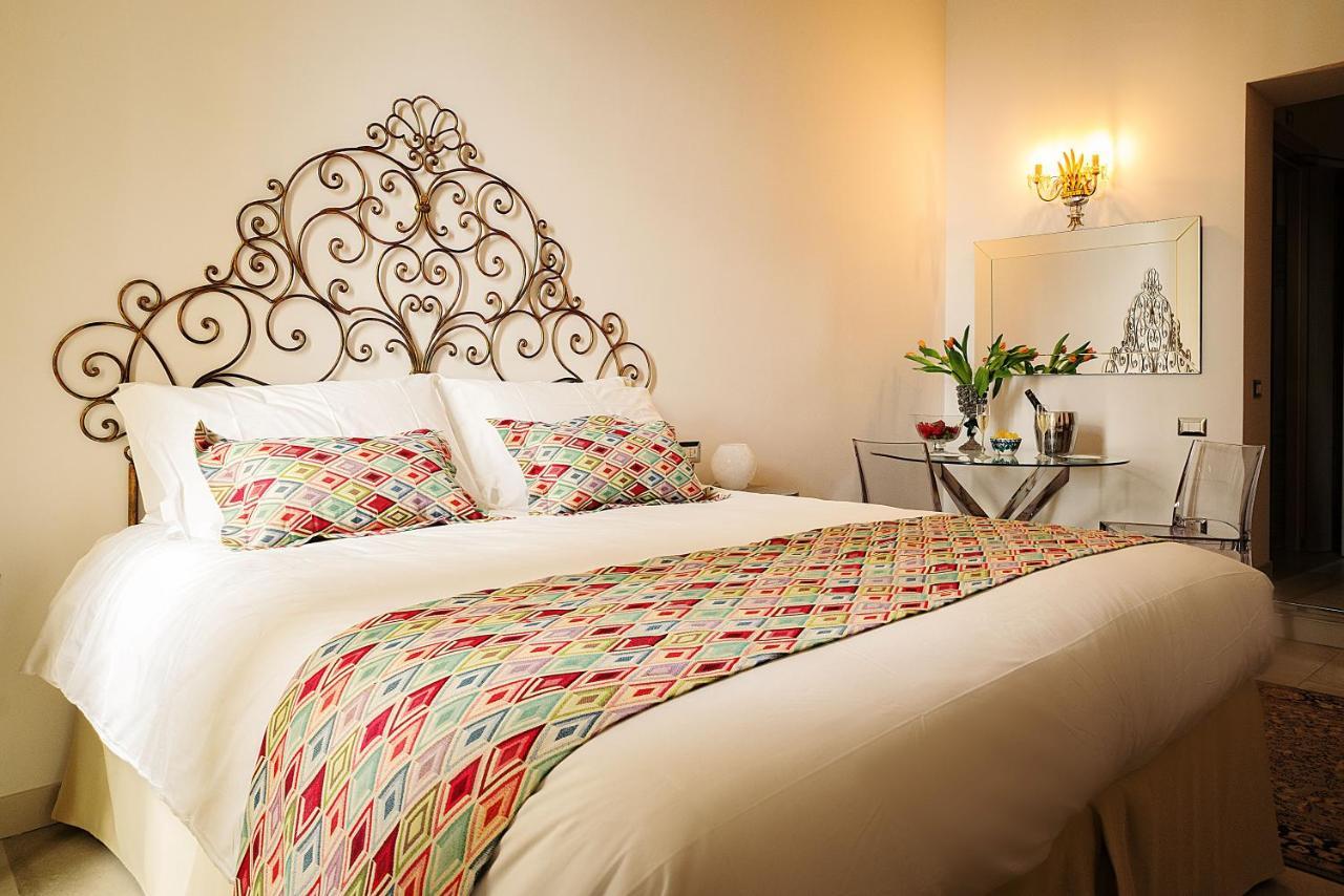 Waterfront Suites Cagliari Buitenkant foto